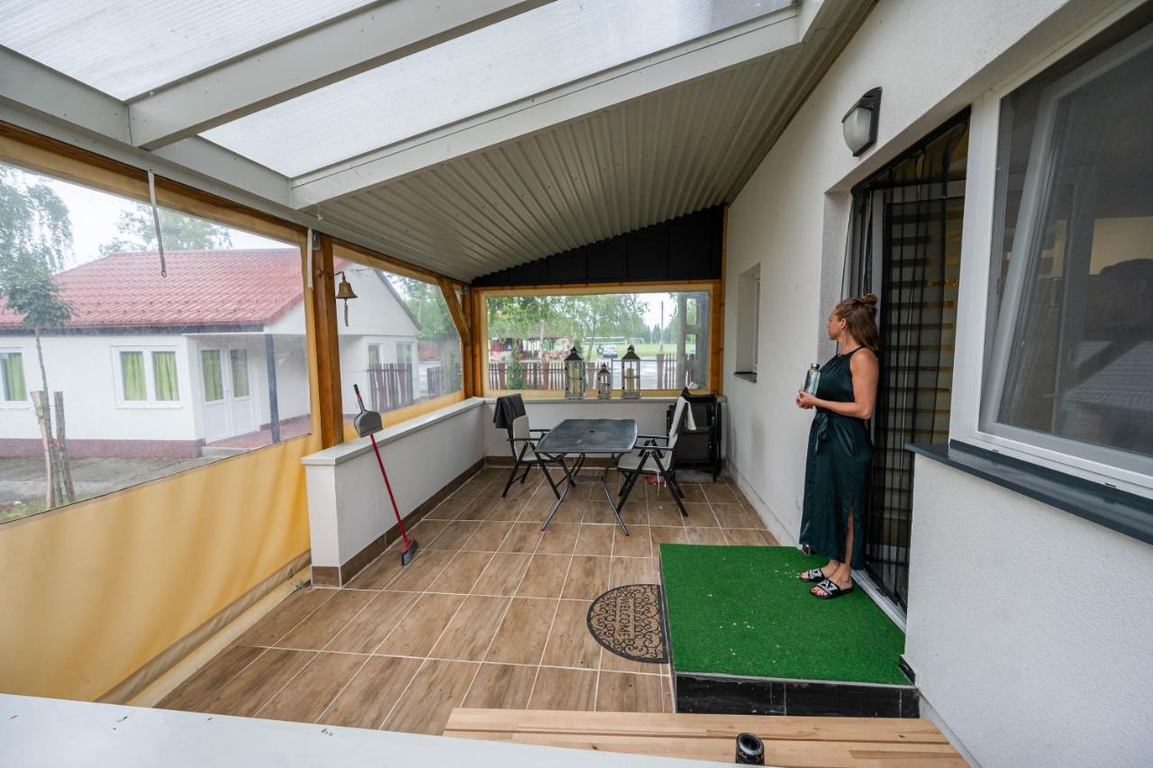 Friends - Csaladoknak Es Barati Tarsasagoknak Apartment Balatonbereny